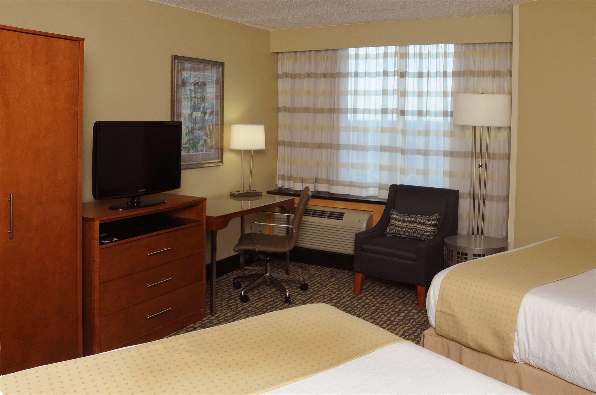 Holiday Inn Raleigh Downtown By Ihg Exterior foto